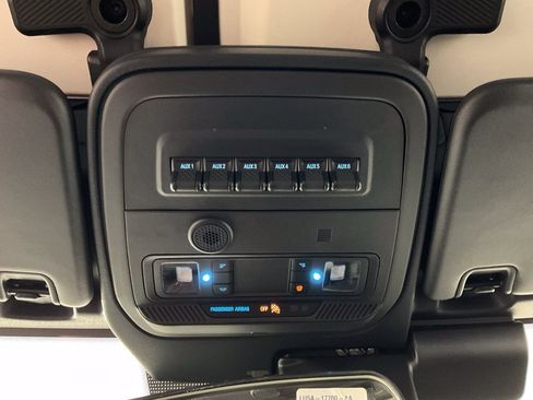 New 2026 Ford Bronco Badlands AWD/4WD image 21