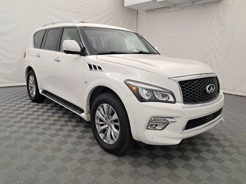 Used 2017 INFINITI QX80 4WD w/ Driver Assistance Package image 2