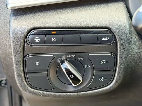 Used 2021 INFINITI QX50 Essential w/ Convenience Package image 37