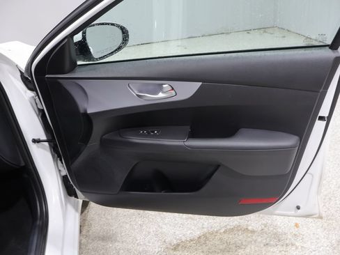 Used 2024 Kia Forte LXS FWD image 23