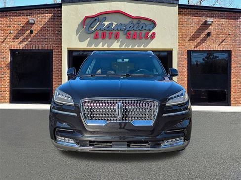 Used 2020 Lincoln Aviator Reserve w/ Equipment Group 201A image 5