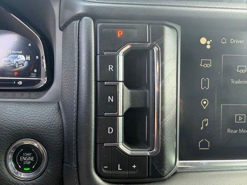 Used 2023 GMC Yukon Denali w/ Advanced Technology Package image 55