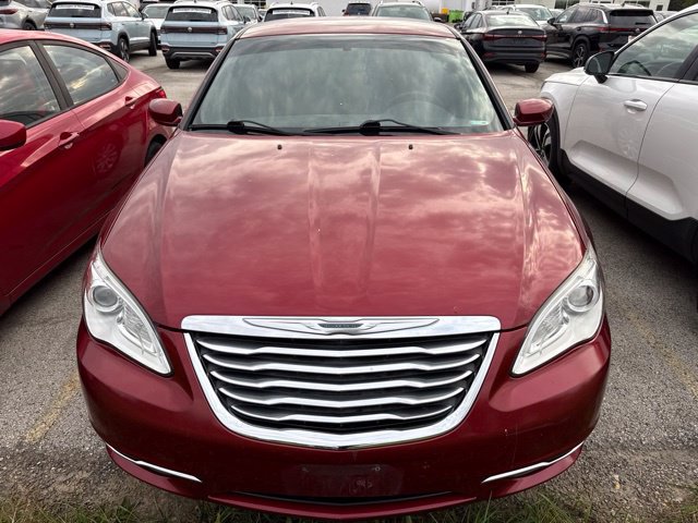 Used 2013 Chrysler 200 Touring w/ Cold Weather Group FWD image 8