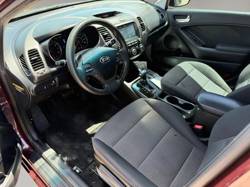 Used 2018 Kia Forte LX w/ LX Popular Package FWD image 13