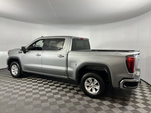 Used 2024 GMC Sierra 1500 SLE image 9
