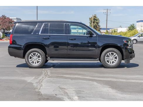 Used 2019 Chevrolet Tahoe LT image 2
