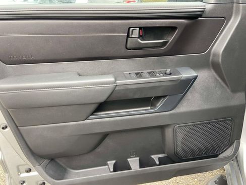 Used 2020 Toyota RAV4 XSE image 10