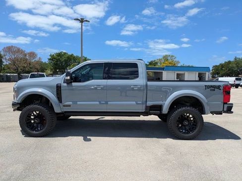 New 2026 Ford F250 Lariat w/ Black Appearance Package AWD/4WD image 3