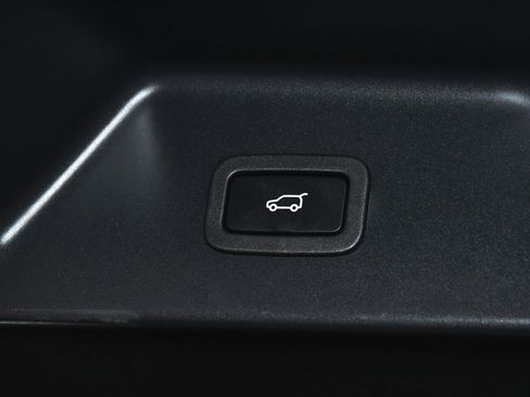 Used 2021 Land Rover Range Rover Westminster Edition image 65