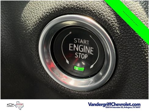Used 2021 Chevrolet Silverado 1500 LT Trail Boss w/ Convenience Package II AWD/4WD image 21