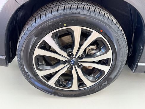 Certified 2022 Subaru Forester Limited w/ Popular Package #3 image 42