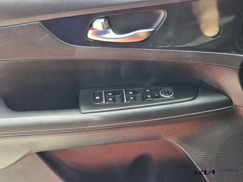 Certified 2024 Kia Forte GT-Line w/ GT-Line Premium Package FWD image 33