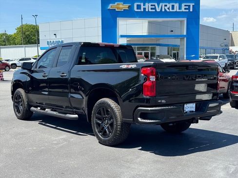 New 2026 Chevrolet Silverado 1500 Custom w/ Turbomax Blackout Package AWD/4WD image 5