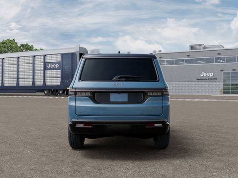 New 2026 Jeep Grand Wagoneer Summit AWD/4WD image 7