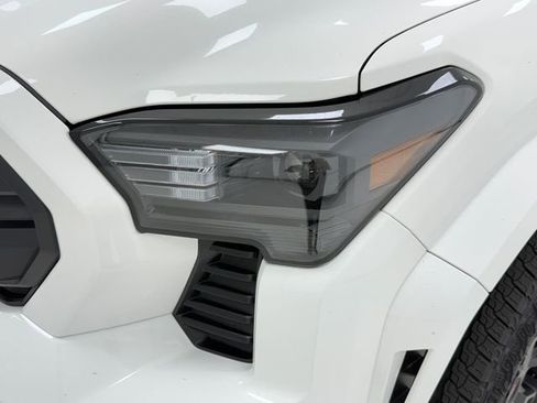 New 2026 Toyota Tacoma SR5 AWD/4WD image 6