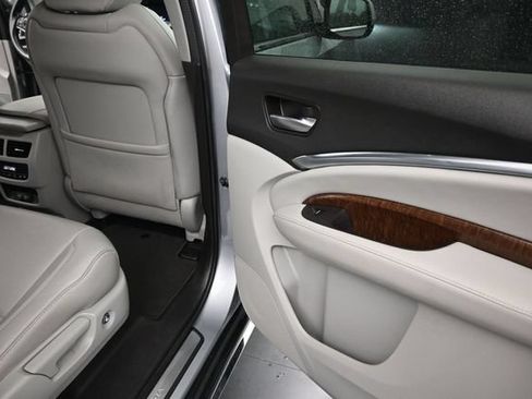 Used 2020 Acura MDX SH-AWD image 25