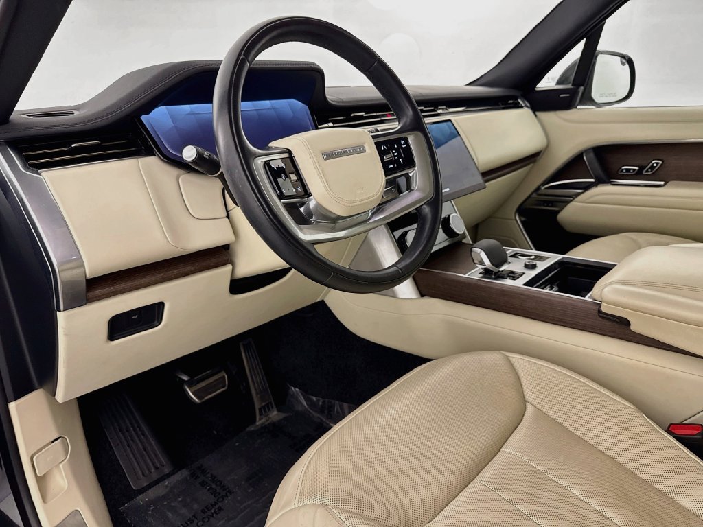 Certified 2023 Land Rover Range Rover SE AWD/4WD image 9