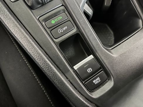 Certified 2024 Honda Accord EX image 25