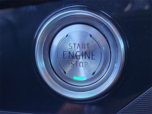 Used 2020 Chevrolet Corvette Stingray Premium Cpe w/ 3LT Preferred Equipment Group image 12