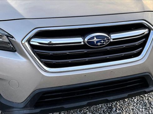 Used 2018 Subaru Outback 2.5i Premium image 22