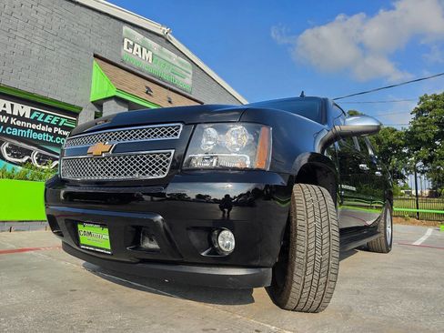Used 2012 Chevrolet Avalanche LTZ RWD image 61
