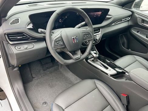 New 2026 Buick Envista Sport Touring FWD image 6