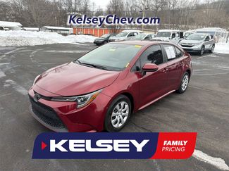 Used 2022 Toyota Corolla LE video 1