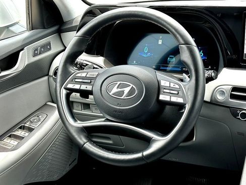 Used 2024 Hyundai Palisade SEL FWD image 34