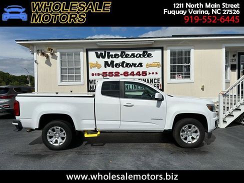 Used 2020 Chevrolet Colorado LT w/ Safety Package RWD image 1