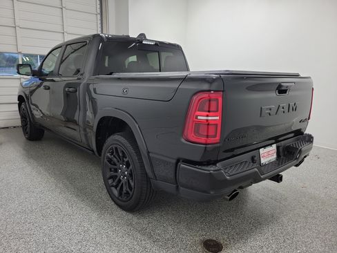 Used 2025 RAM 1500 Limited AWD/4WD image 7