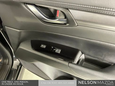 Certified 2025 MAZDA CX-5 AWD 2.5 S w/ Select Package image 22