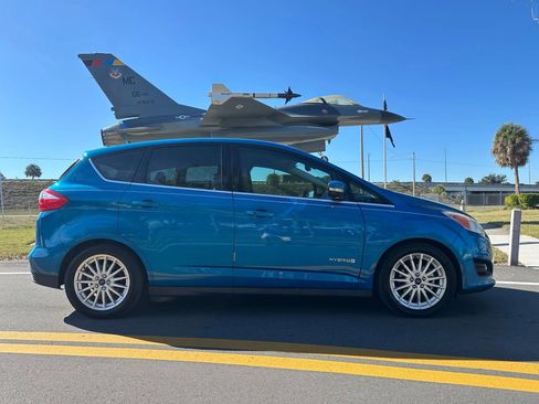 Used 2015 Ford C-MAX SEL w/ Equipment Group 302A image 1