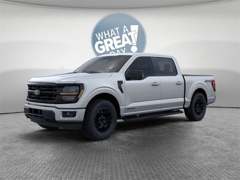 New 2025 Ford F150 XLT w/ Equipment Group 302A MID image 1
