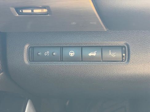 Used 2024 Nissan Pathfinder Platinum w/ Cargo Package AWD/4WD image 18
