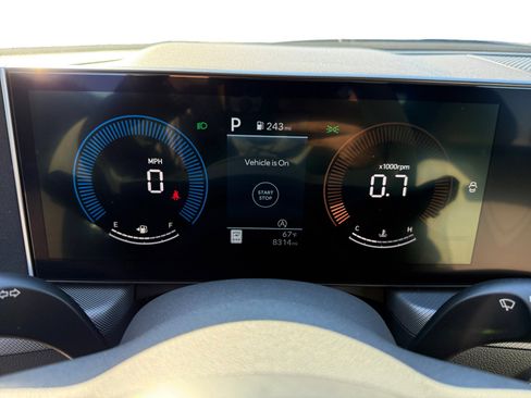 Certified 2025 Hyundai Sonata SE image 11