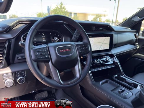 Used 2025 GMC Sierra 2500 AT4X AWD/4WD image 16