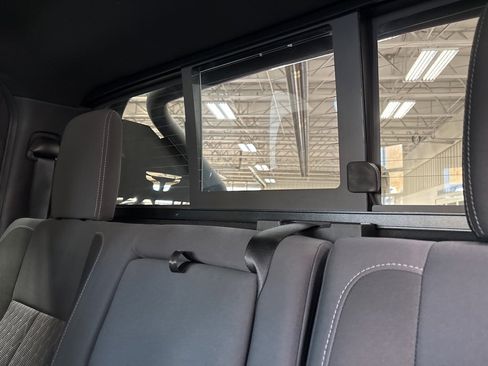 Used 2024 Nissan Titan SV w/ SV Bronze Edition Package image 35