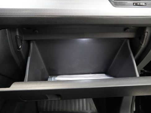 Used 2023 Volkswagen Tiguan S image 38