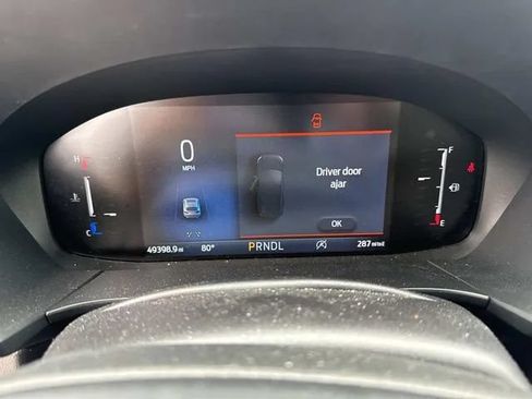Used 2025 Ford Escape ST-Line FWD image 43