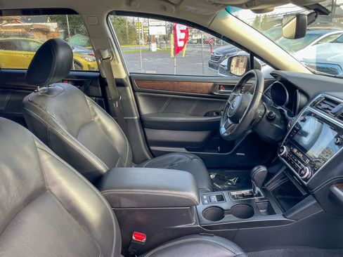 Used 2019 Subaru Outback 2.5i Limited w/ Popular Package #2 image 36