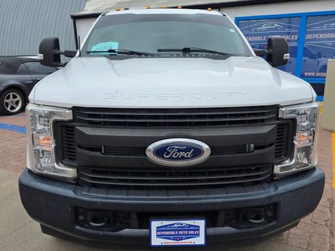 Used 2019 Ford F350 XL w/ Power Equipment Group AWD/4WD image 2
