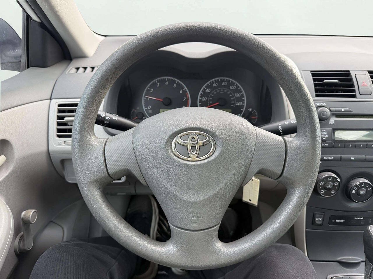 Used 2009 Toyota Corolla FWD image 15