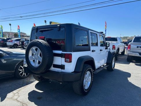 Used 2016 Jeep Wrangler Unlimited Sport w/ Quick Order Package 24S AWD/4WD image 11