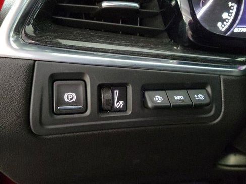 Certified 2021 Cadillac XT5 Premium Luxury image 14