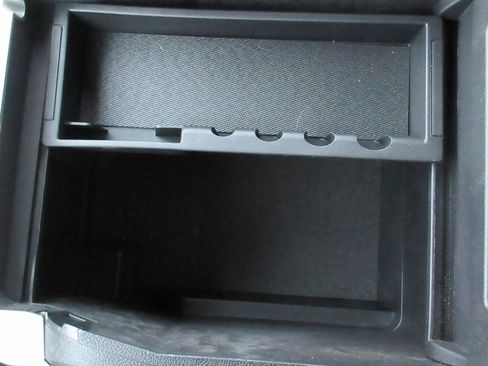 Used 2019 Ford F150 Lariat w/ Trailer Tow Package AWD/4WD image 29