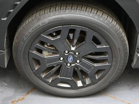 Certified 2026 Subaru Outback Limited XT AWD/4WD image 10