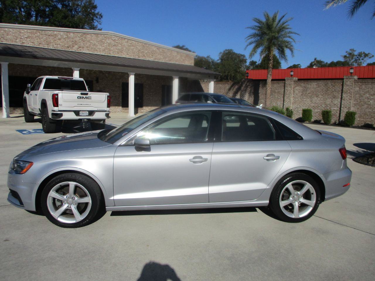 Used 2016 Audi A3 1.8T Premium w/ Audi MMI Navigation Plus FWD image 11