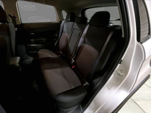 Used 2019 Mitsubishi Outlander Sport LE AWD/4WD image 17