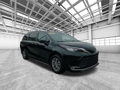 Certified 2023 Toyota Sienna XLE