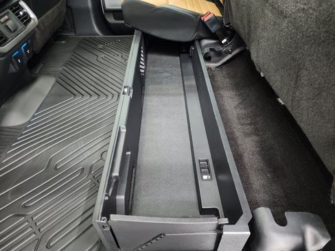 Used 2022 Ford F150 Platinum AWD/4WD image 45